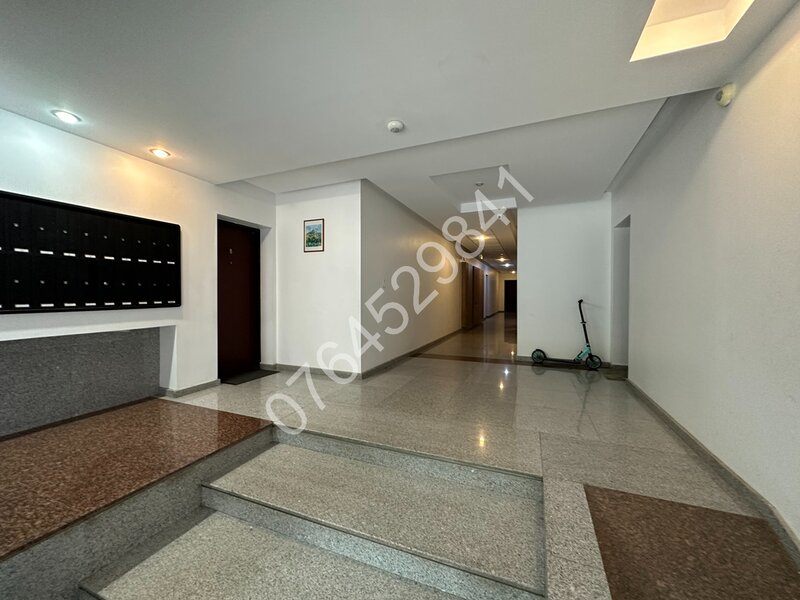 Ten Blocks, Militari Bd. Iuliu Maniu 109, la 5 min. metrou Pacii, bloc 2010